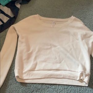 Women’s cropped-pullover